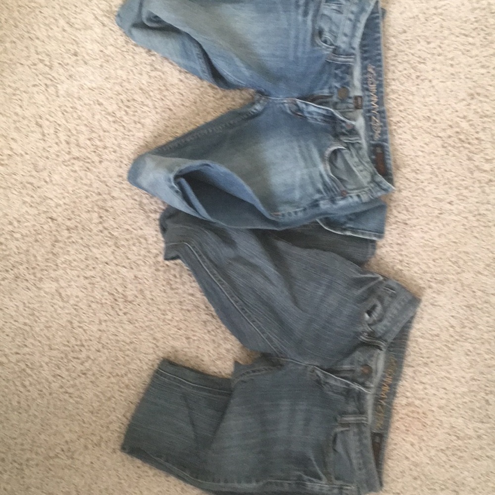 Low rise comfortable boot cut jeans